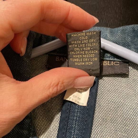 Banana Republic Denim Jean Jacket, Small - Picture 4 of 7